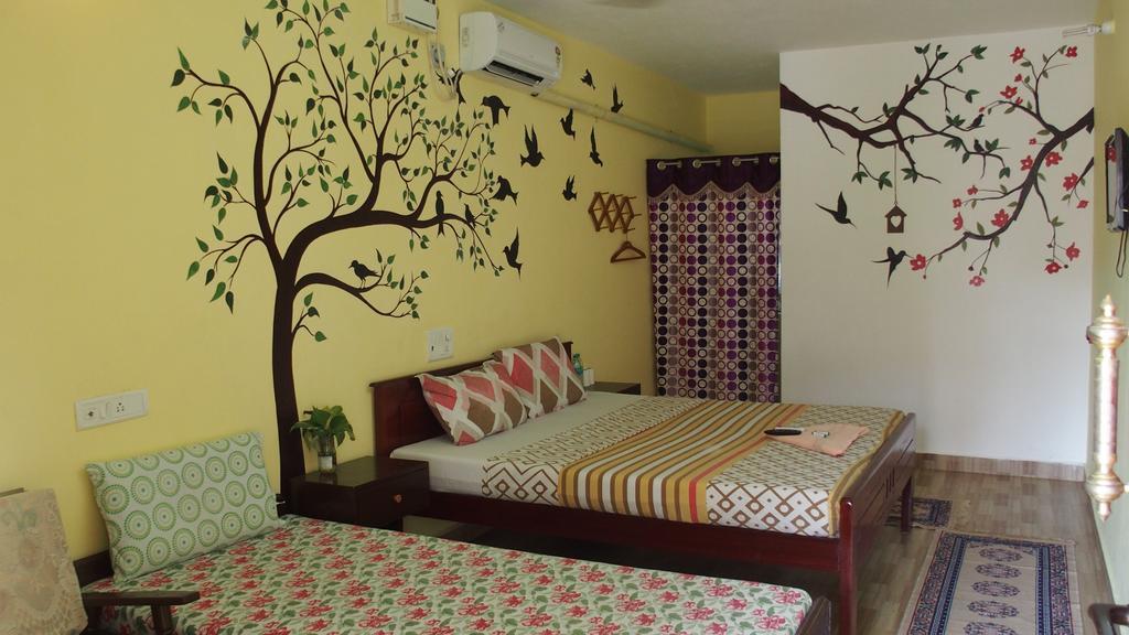 Silver Moon Guest House Mahabalipuram Exterior foto