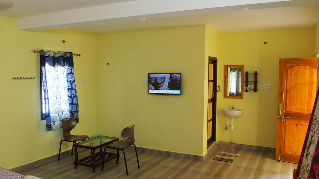 Silver Moon Guest House Mahabalipuram Exterior foto